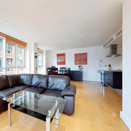 Rent this 3 bed apartment on Lyntonia House in 7 Praed Street, London