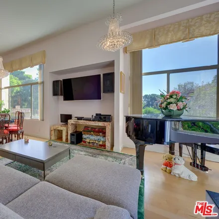 Image 4 - 9301 Lloydcrest Drive, Beverly Hills, CA 90210, USA - House for rent