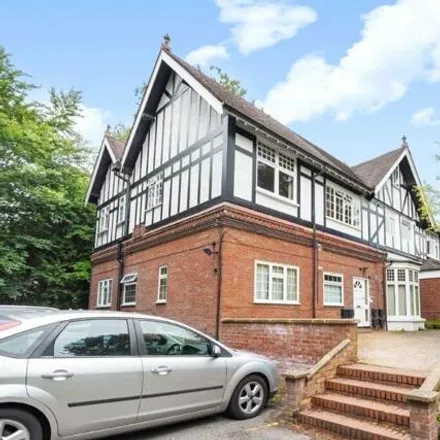 Buy this 1 bed apartment on Wych Hill Rise in Woking, GU2 0ES