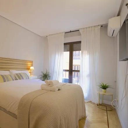 Rent this studio apartment on Madrid