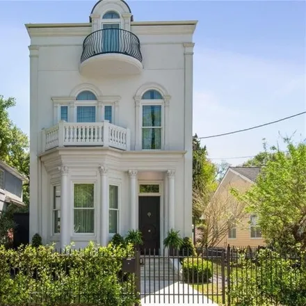 Rent this 4 bed house on 249 Walnut Street in New Orleans, LA 70118