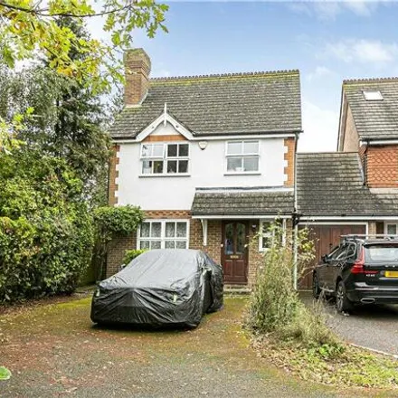 Image 1 - Southcroft Road, Englefield Green, TW20 0QG, United Kingdom - House for sale