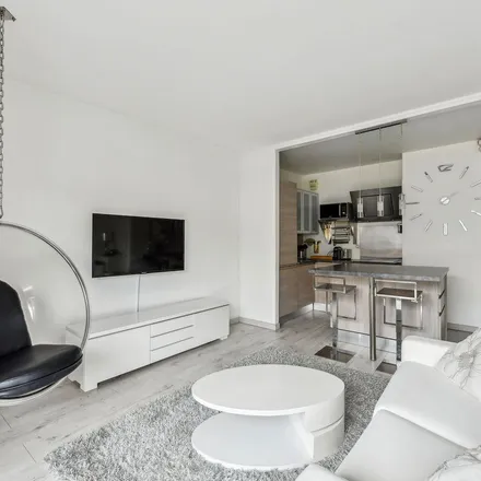 Rent this 1 bed apartment on 7 Avenue de Lamballe in 75016 Paris, France