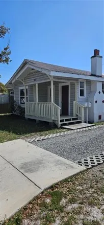 Rent this 2 bed house on 1614 27th Avenue North in Saint Petersburg, FL 33713