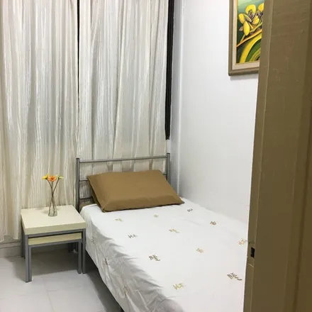 Rent this 1 bed room on 335 Guillemard Road in Singapore 399759, Singapore