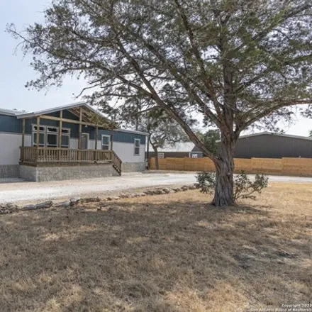 Image 2 - 9208 Rebecca Creek Road, Comal County, TX 78070, USA - House for sale
