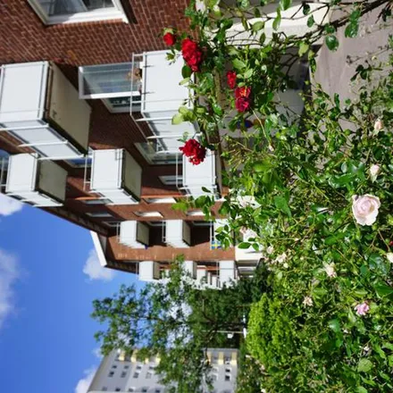 Rent this 3 bed apartment on Allhelgonagatan 12 in 415 13 Gothenburg, Sweden