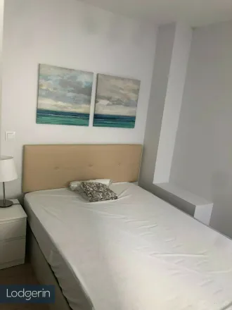 Rent this studio room on Madrid in Calle de Monteleón, 25