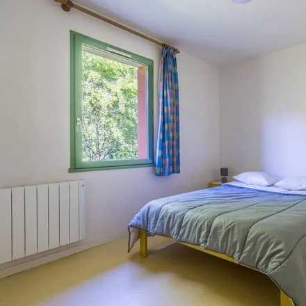 Rent this 2 bed apartment on 49270 Montrevault-sur-Èvre