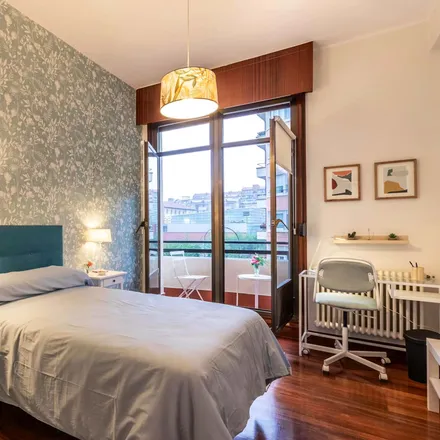 Rent this 1 bed room on Calle Simón Bolívar / Simon Bolivar kalea in 21, 48013 Bilbao