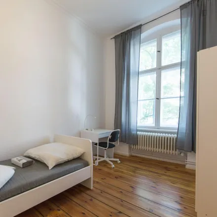 Image 2 - Kaiser-Friedrich-Straße 48, 10627 Berlin, Germany - Room for rent