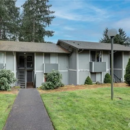 Buy this 1 bed condo on 117 South 340th Street in Federal Way, WA 98003