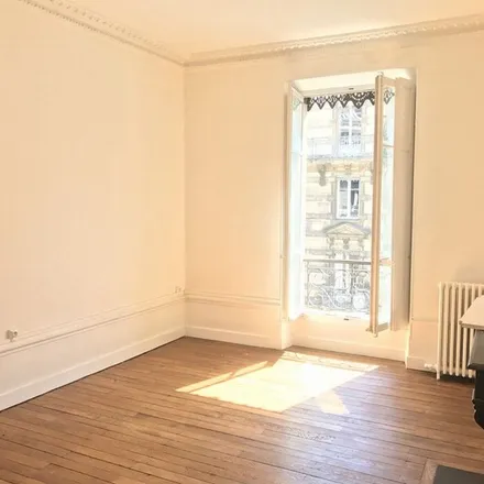 Image 9 - 5 Rue Crépu, 38000 Grenoble, France - Apartment for rent