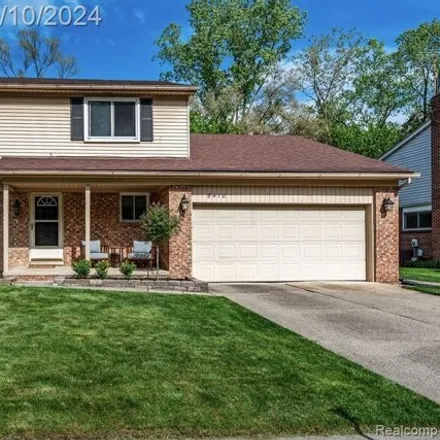 Buy this 4 bed house on 8464 Sandpiper Street in Canton Township, MI 48187