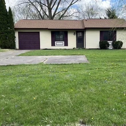 Buy this 2 bed house on 957 West Stop 11 Road in Indianapolis, IN 46217