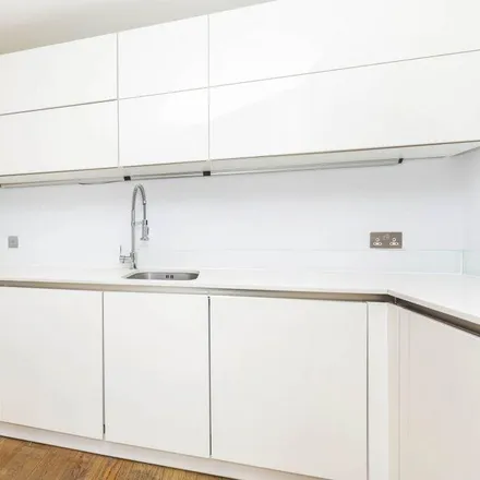 Image 3 - Heneage Street, Spitalfields, London, E1 5LJ, United Kingdom - Apartment for rent