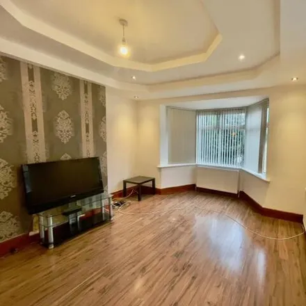 Image 6 - Copgrove Road, Leeds, LS8 2SR, United Kingdom - House for rent