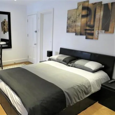 Image 2 - Brandenburgh House, Fulham Palace Road, London, W6 9HH, United Kingdom - Apartment for rent