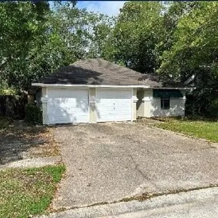 Buy this 3 bed house on 749 Whitney Drive in Biloxi, MS 39532
