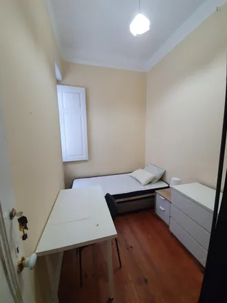 Rent this 7 bed room on Avenida Almirante Reis 56 in 1150-019 Lisbon, Portugal