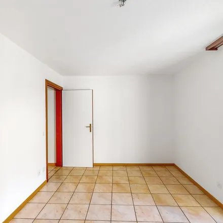 Image 8 - Via Monte Ceneri, 6599 Circolo di Sant’Antonino, Switzerland - Apartment for rent