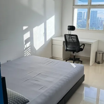 Rent this 1 bed room on 2C Upper Boon Keng Road in Kallang Heights, Singapore 383002