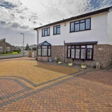 Buy this 5 bed house on 1 Holm Close in Burnham-on-Sea, TA8 1NJ