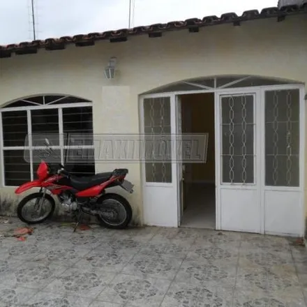 Buy this 2 bed house on Rua Laércio Teixeira in Vila Barros, Sorocaba - SP