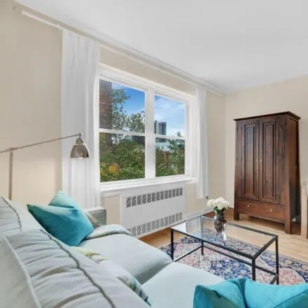 Image 2 - 210 Congress Street, New York, NY 11201, USA - Apartment for sale