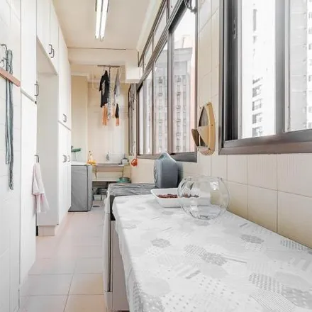 Buy this 3 bed apartment on Rua Doutor Albuquerque Lins 561 in Santa Cecília, São Paulo - SP