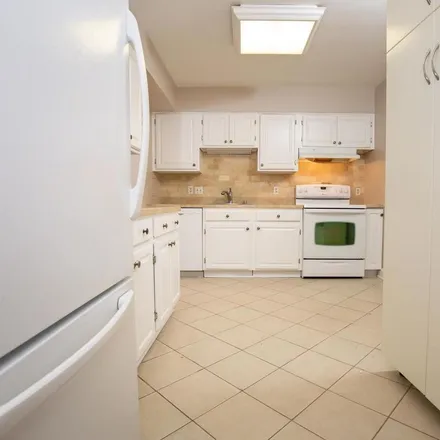 Rent this 3 bed apartment on 949 South Rolfe Street in Arlington, VA 22204