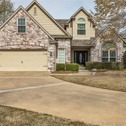Buy this 3 bed house on 7700 East Freeport Place in Broken Arrow, OK 74014