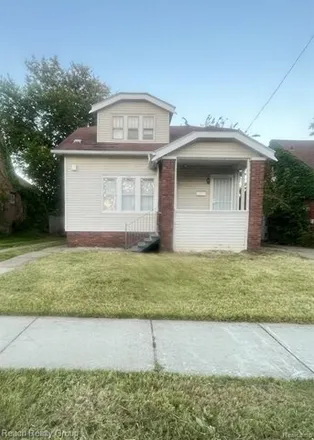 Buy this 5 bed house on 14234 Winthrop Street in Detroit, MI 48227