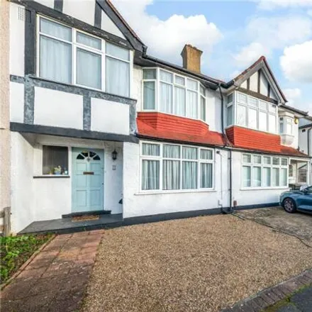 Buy this 4 bed townhouse on Glanville Road in Chatterton Village, London