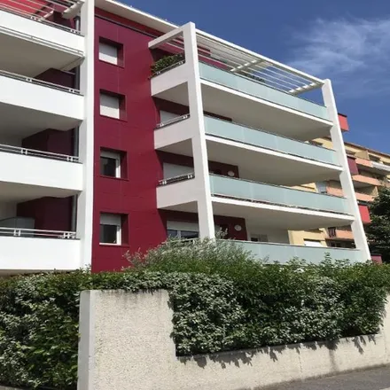 Rent this 3 bed apartment on 5 quater Place Championnet in 26000 Valence, France