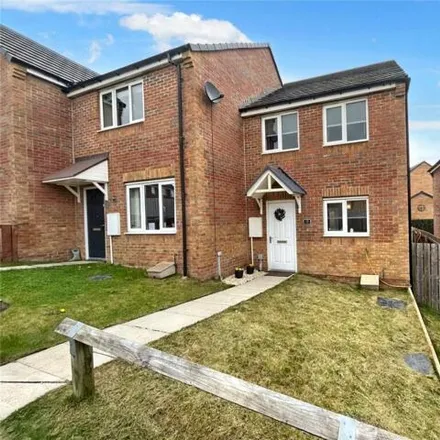 Buy this 3 bed house on Gerard Close in New Kyo, DH9 7BY