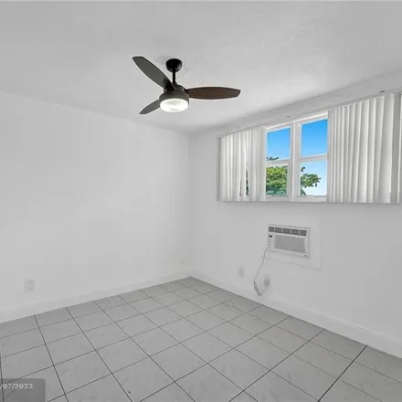 Image 9 - 505 Northeast 30th Street, Miami, FL 33137, USA - Apartment for rent