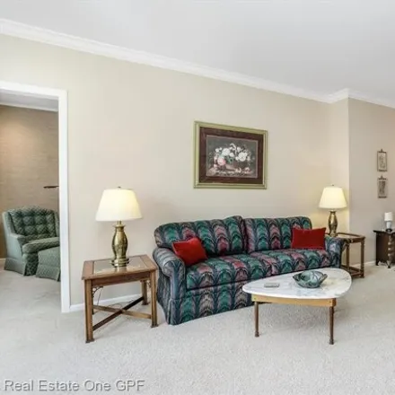 Image 6 - 17187 East Jefferson Avenue, Grosse Pointe, Wayne County, MI 48230, USA - Condo for sale