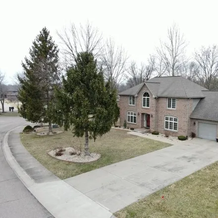 Image 4 - 1003 Champion Court, Columbus, IN 47201, USA - House for sale