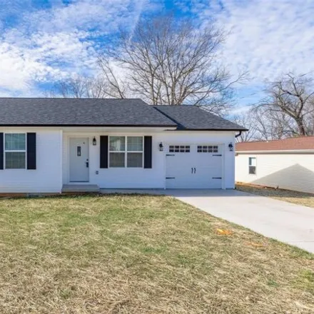 Buy this 3 bed house on 651 Missouri Street in Park Hills, MO 63601