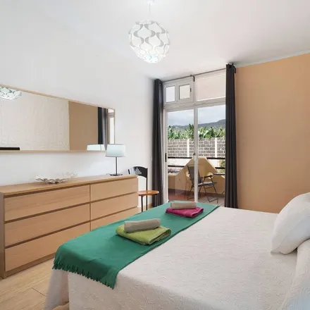 Image 1 - Oasis Apartments - Tenerife - Spain, Avenida Europa, 38660 Adeje, Spain - House for rent