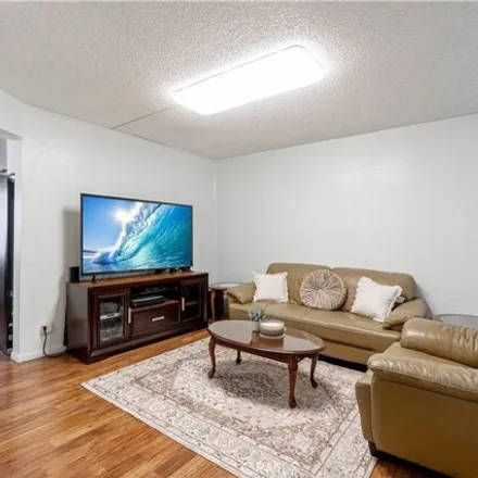 Buy this 2 bed condo on 455 North la Fayette Park Place in Los Angeles, CA 90026