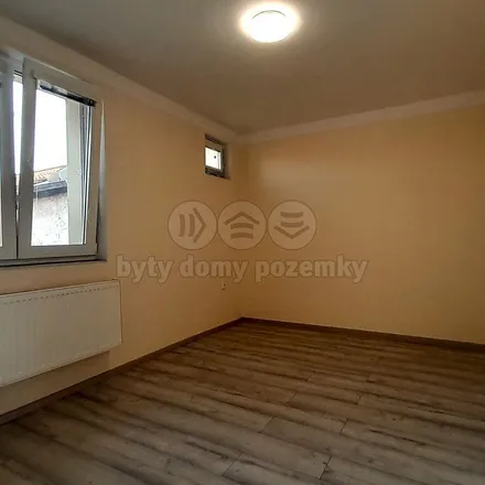 Image 3 - Husova 1137, 289 12 Sadská, Czechia - Apartment for rent