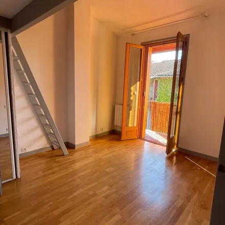 Rent this 3 bed apartment on 43 Boulevard de Strasbourg in 31000 Toulouse, France