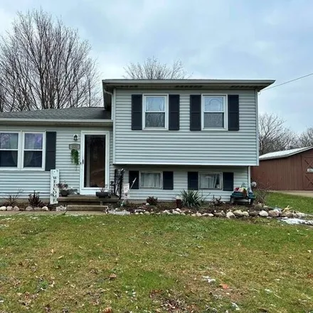 Buy this 3 bed house on 227 Pheasant Drive in Girard, PA 16417