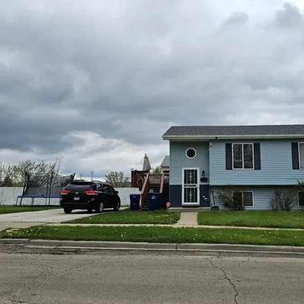 Buy this 4 bed house on 1814 11th Street in Waukegan, IL 60085