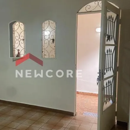 Buy this 2 bed house on Rua José Gouvêia in Bela Vista, Guarulhos - SP