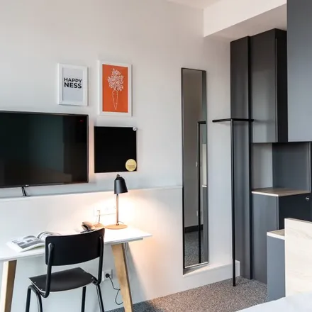Image 7 - sylc Apartmenthotel, Kronsaalsweg 88, 22525 Hamburg, Germany - Apartment for rent