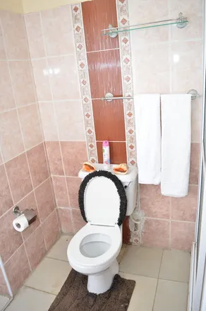 Image 4 - Nairobi, Kileleshwa, NAIROBI COUNTY, KE - Apartment for rent