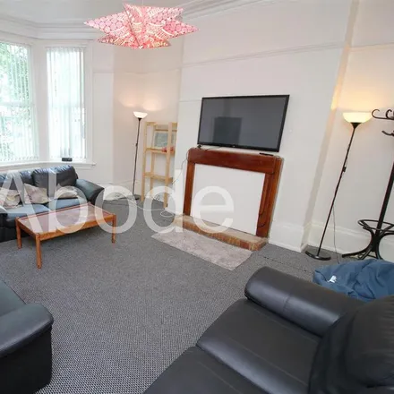 Rent this 9 bed house on Spring Road in Leeds, LS6 3BF